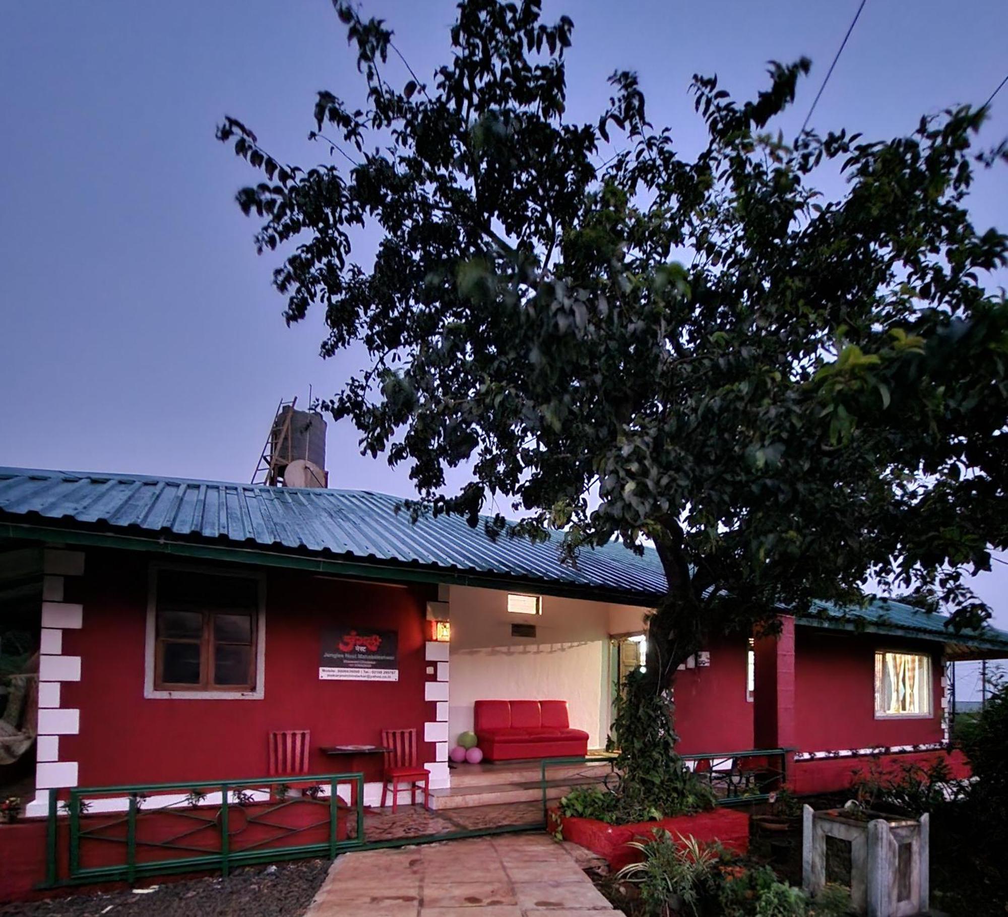 Junglee Nest Holiday Home & Huts Mahābaleshwar Εξωτερικό φωτογραφία